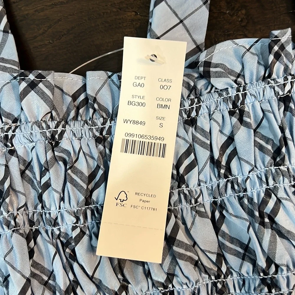 NWT! J.Crew Smocked Tank Top in Textured Plaid - Small - Picture 4 of 5